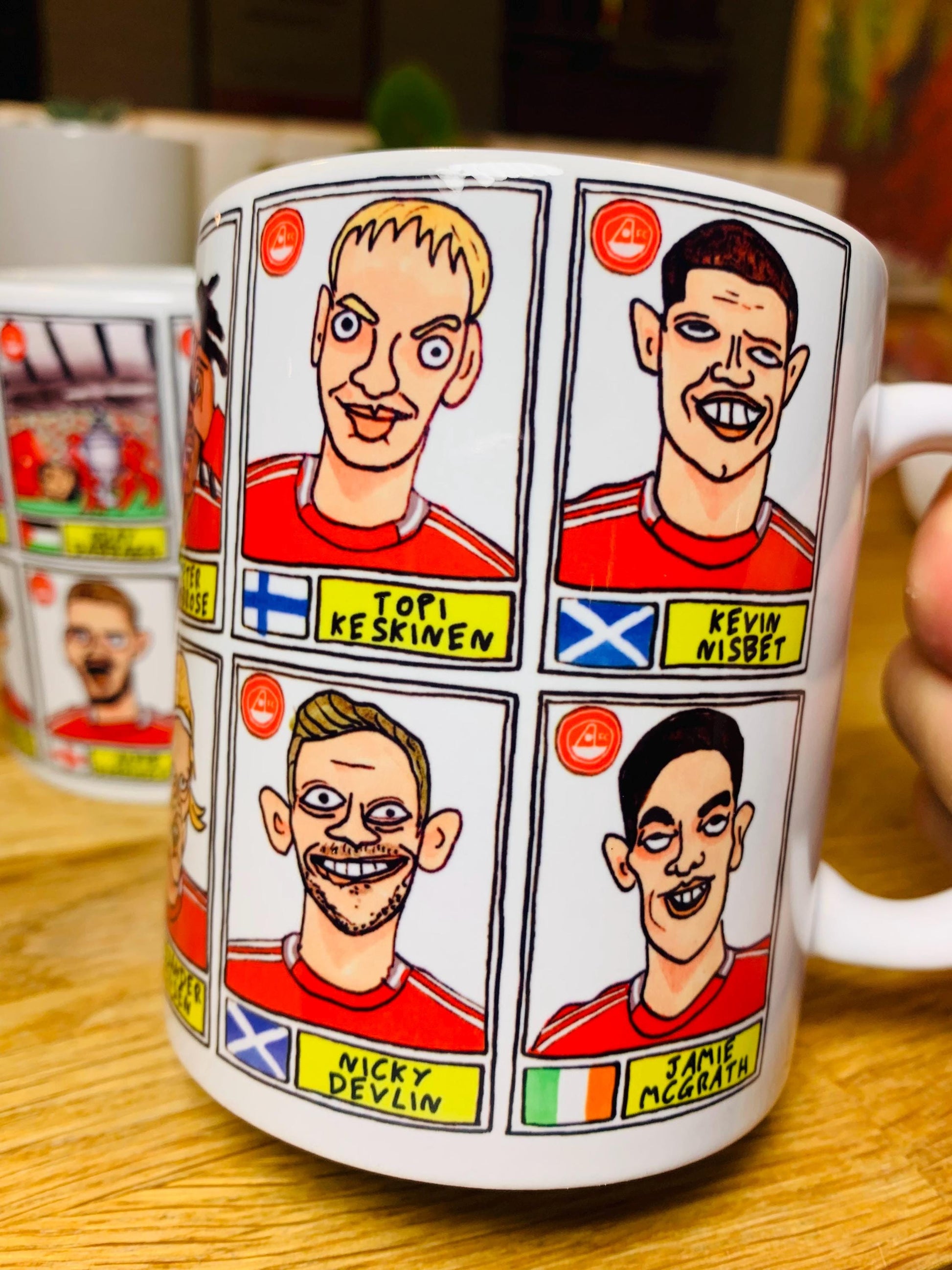 Aberdeen Vol 2 - Scottish Cup Winners 24/25 No Score Draws Mug Set - Set of TWO DIFFERENT 11oz Ceramic Mugs with Wonky Dons Panini-Doodles