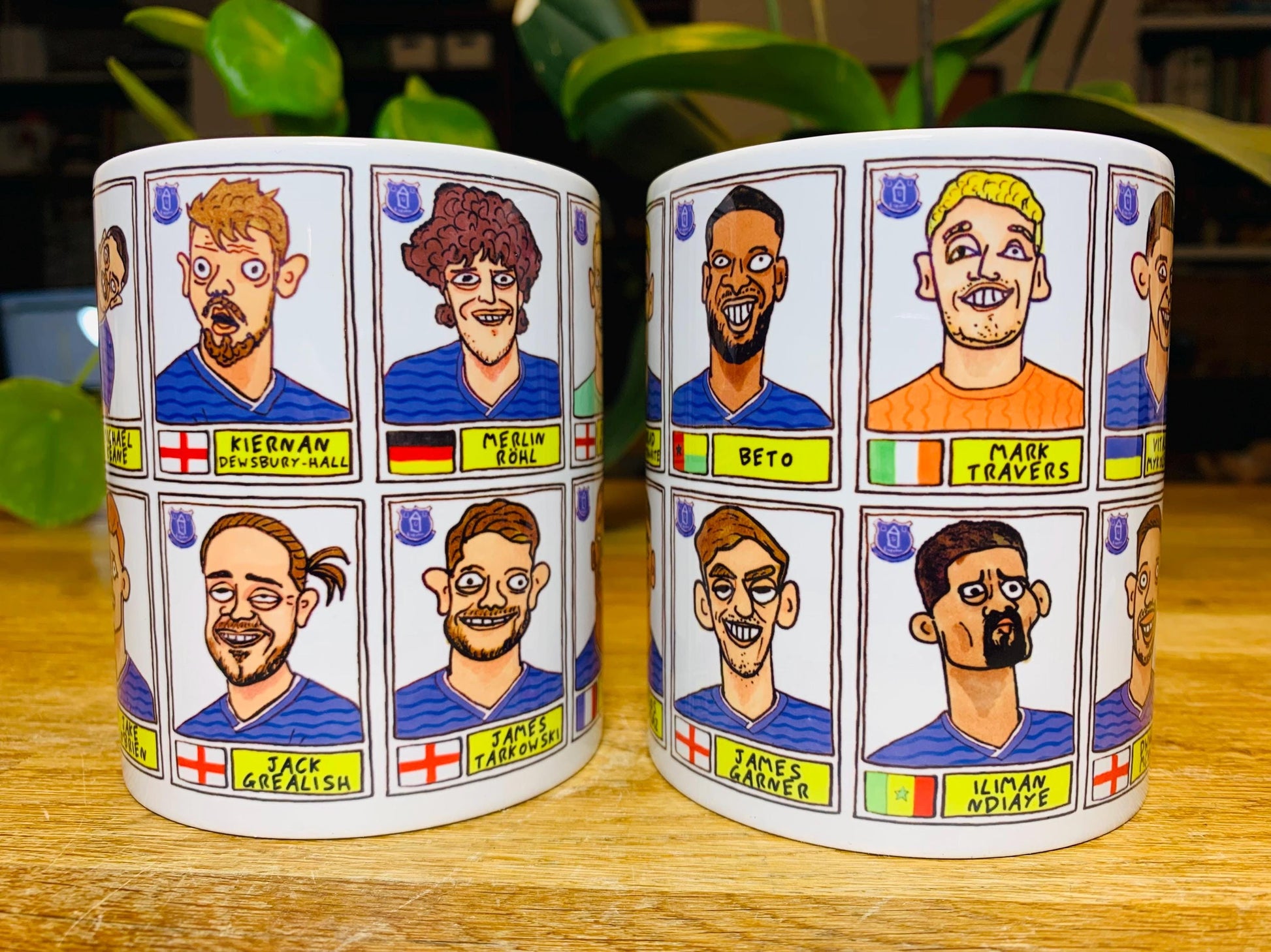 Everton 25/26 No Score Draws Mug Set - Set of TWO DIFFERENT 11oz Mugs with Wonky Panini-Doodles of David Moyes' 25/26 Toffees Everton Squad