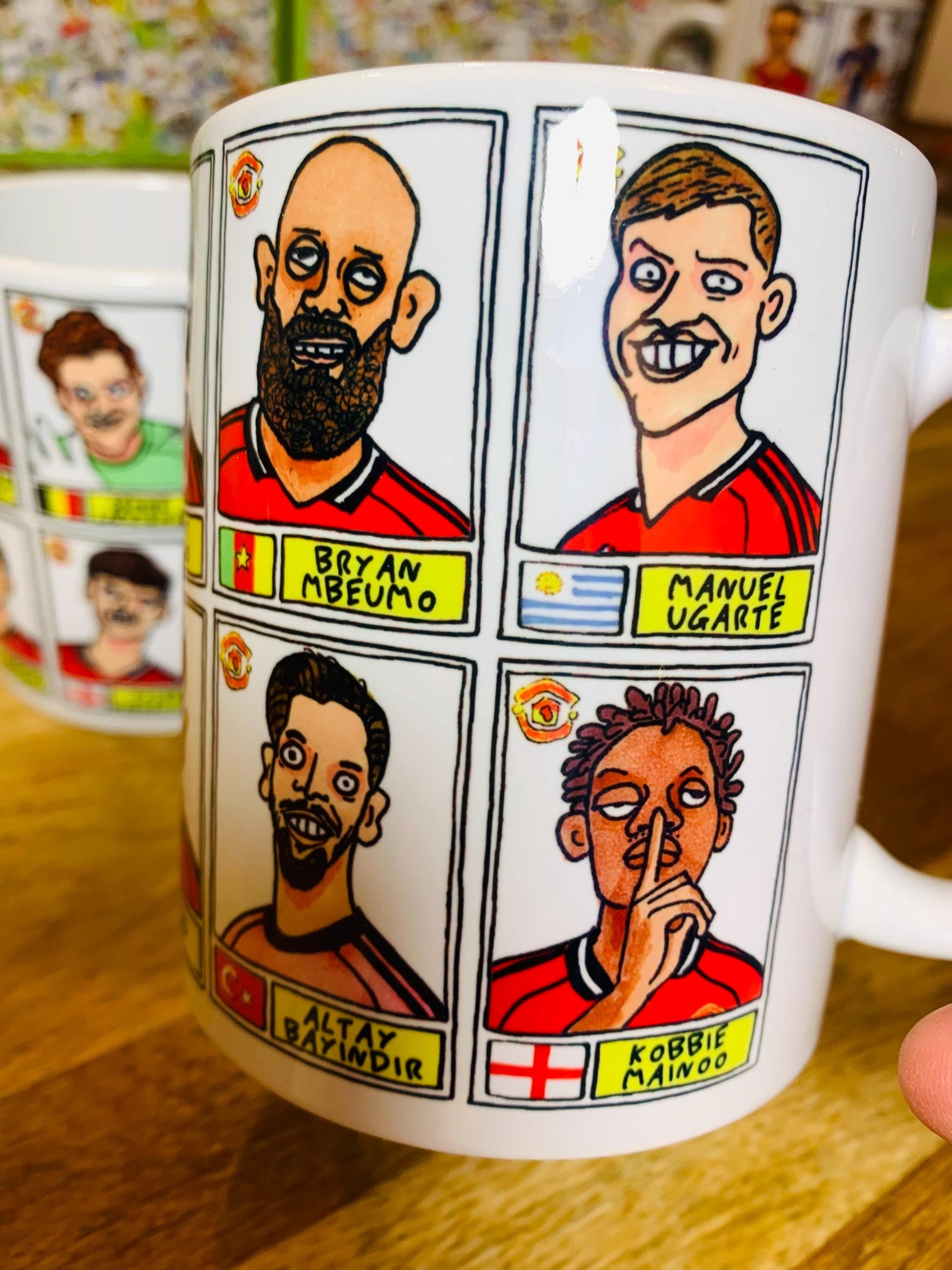 Man Utd 25/26 No Score Draws Mug Set - Set of TWO DIFFERENT 11oz Ceramic Mugs with Wonky Panini-style MUFC Doodles Of Manchester United