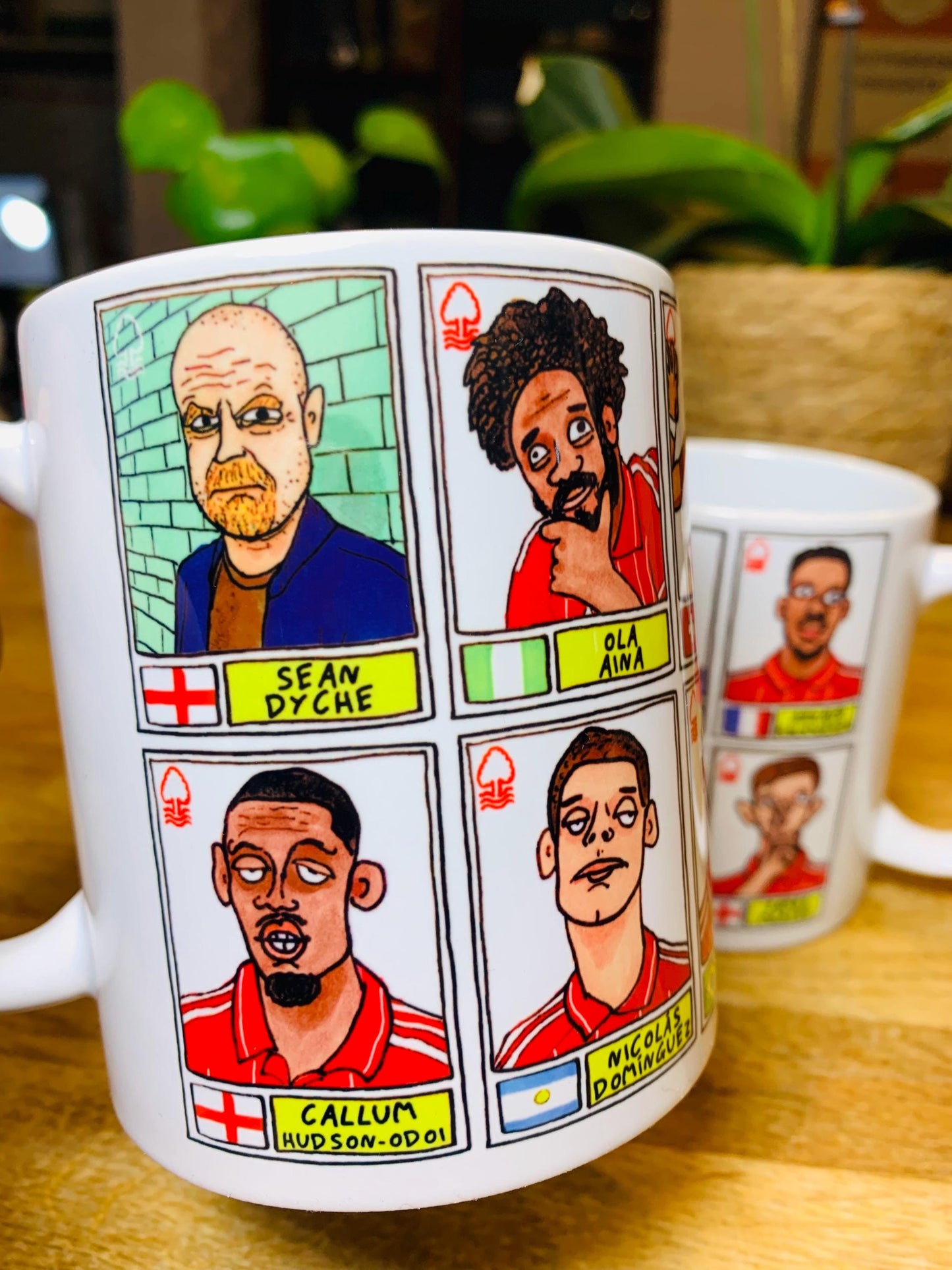 Nottingham Forest Vol 6 - NFFC 25/26 No Score Draws Mug Set - Set of TWO DIFFERENT 11oz Mugs with Wonky Panini-Doodles of Sean Dyche's Squad