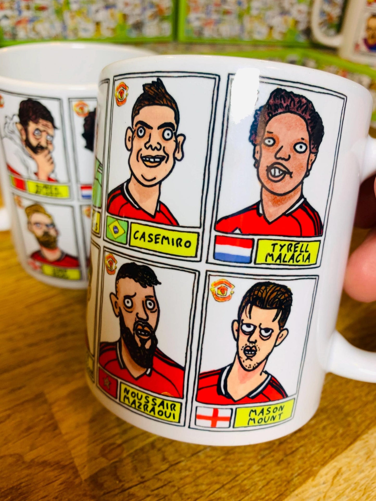 Man Utd 25/26 No Score Draws Mug Set - Set of TWO DIFFERENT 11oz Ceramic Mugs with Wonky Panini-style MUFC Doodles Of Manchester United