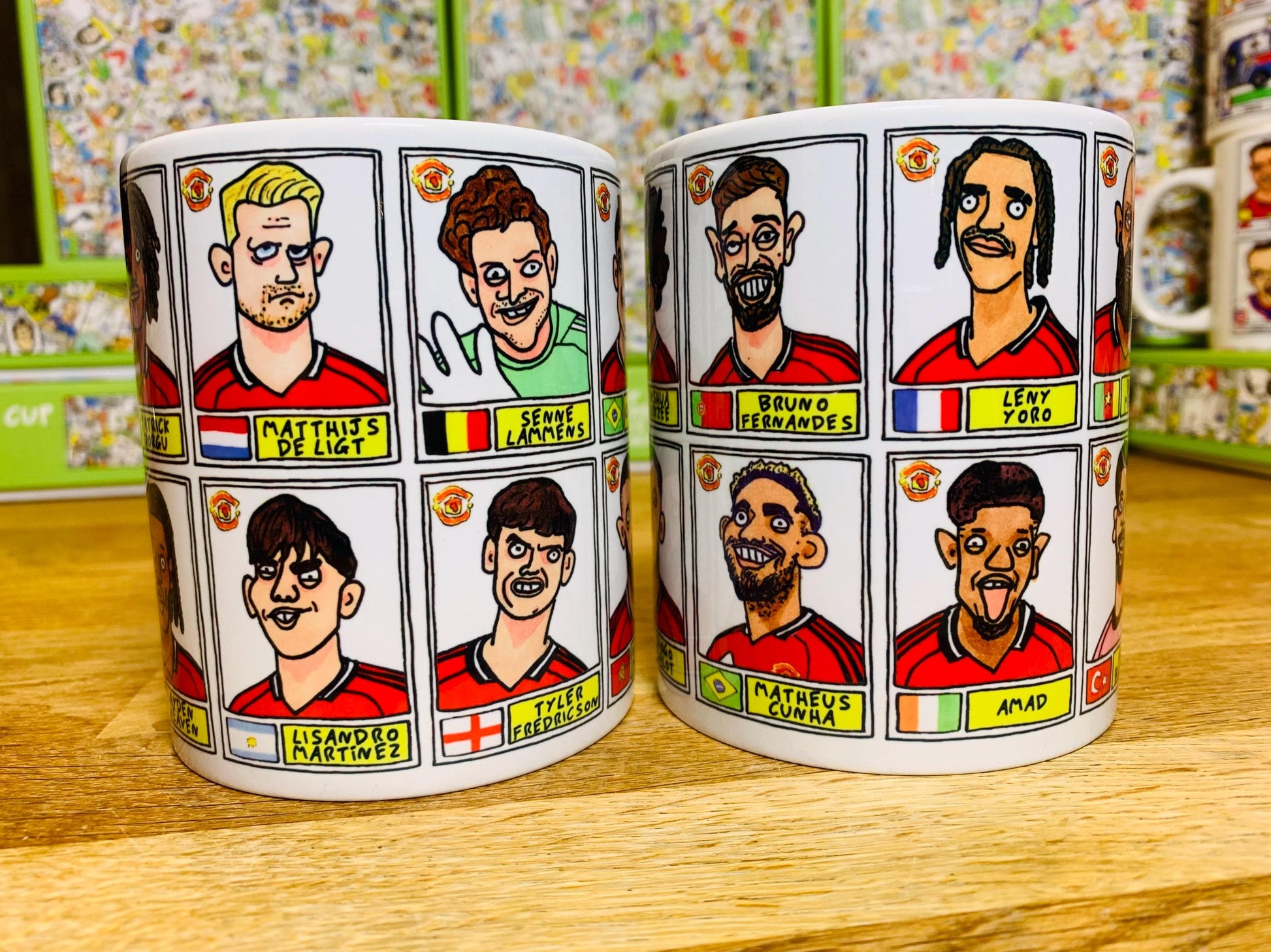 Man Utd 25/26 No Score Draws Mug Set - Set of TWO DIFFERENT 11oz Ceramic Mugs with Wonky Panini-style MUFC Doodles Of Manchester United