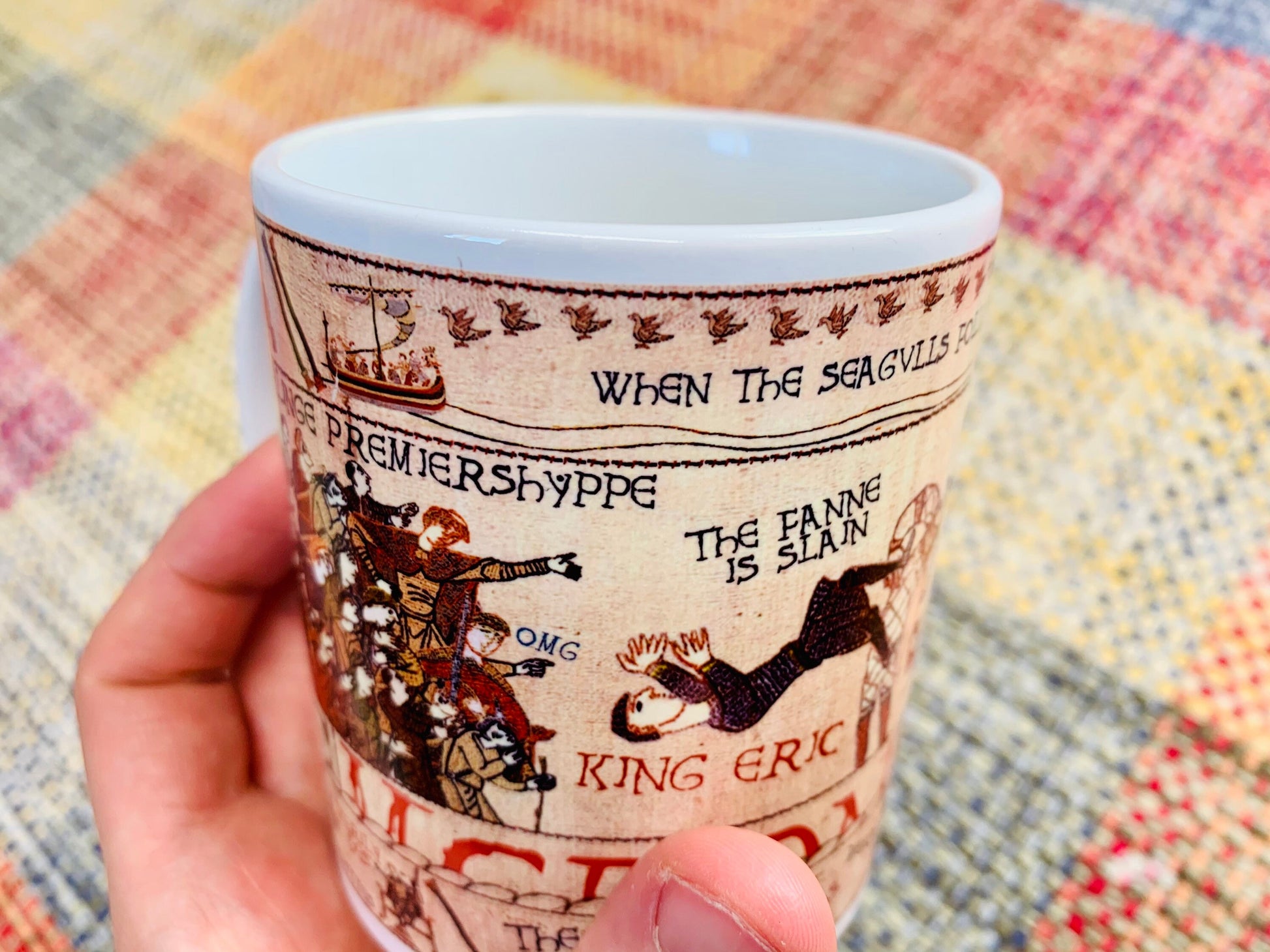 Cantona Kung-Fu Kick Bayeux Tapestry Mug By No Score Draws - 11oz Ceramic Mug Featuring An Historic Depiction of Cantona at Selhurst Park